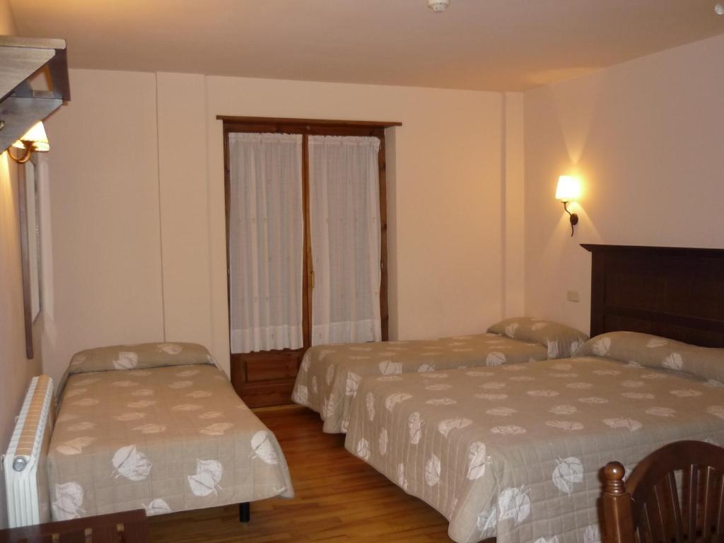 Hotel Rantiner Estación Chambre photo